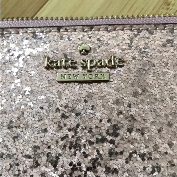 New Auth Kate Spade Pink Glitter Clutch Wristlet - Picture 3 of 8